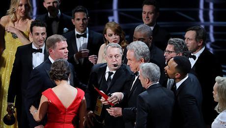 El histórico error que dio como ganadora del Oscar a La La Land El histórico error que dio como ganadora del Oscar a La La Land