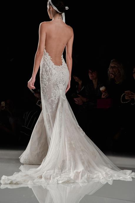 desfile rosa clará colección 2018 www.bodasdecuento.com