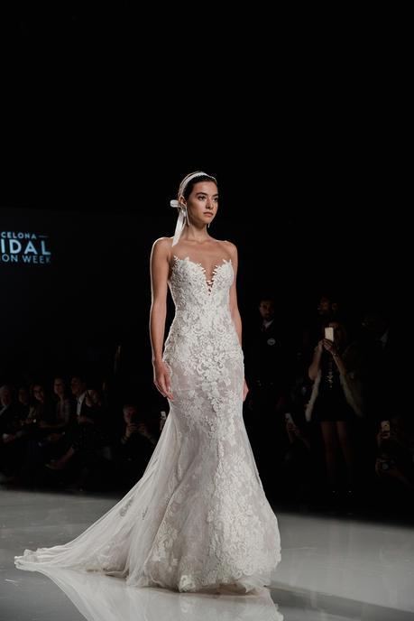 desfile rosa clará colección 2018 www.bodasdecuento.com