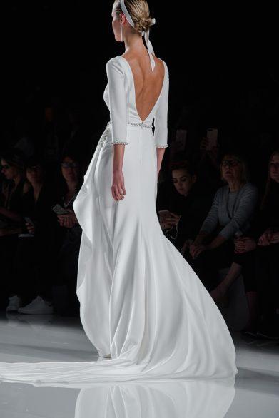 vestido rosa clara colección 2018 www.bodasdecuento.com