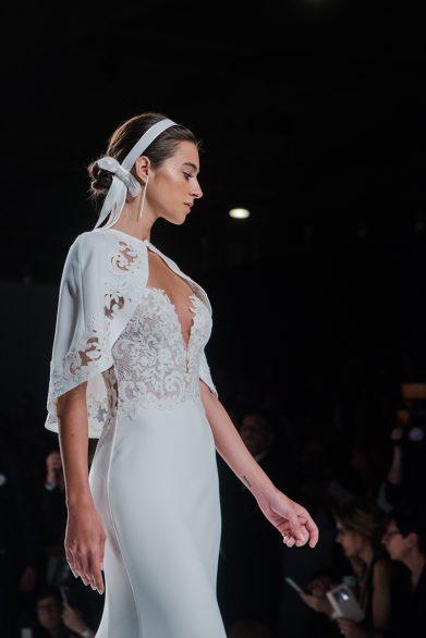 Desfile Rosa Clará Colección 2018 www.bodasdecuento.com