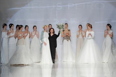 Metrópolis es la colección de novias 2018 de Jesús Peiró pensada para la mujer urbana y que quiere estar a la última