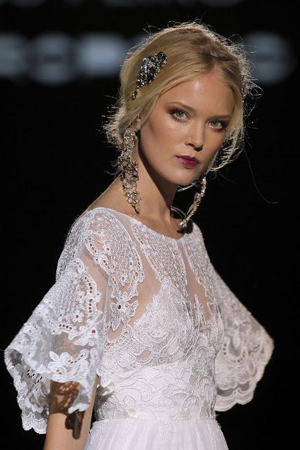 Metrópolis es la colección de novias 2018 de Jesús Peiró pensada para la mujer urbana y que quiere estar a la última