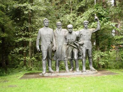 Los cuatro comuneros