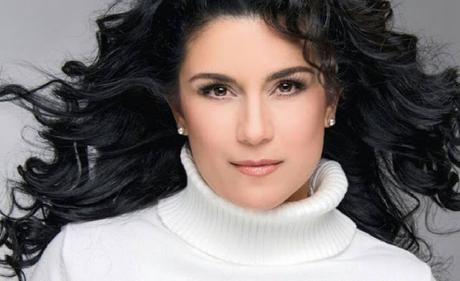 Karina (@karinalavoz)  respondió a las declaraciones de Dudamel (@GustavoDudamel)  sobre las protestas