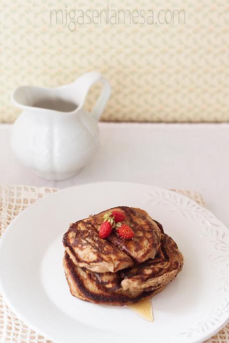 TORTITAS DE AVENA Y PLÁTANO [Adopta una autora: Sara Rosenberg] [Sin lactosa]