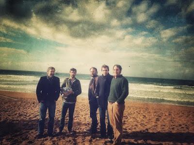 McEnroe: Pasado y futuro en dos canciones inéditas