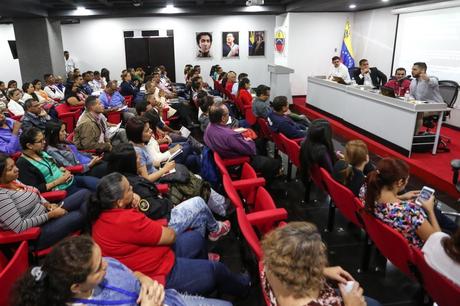 “Salir de la OEA es un paso para la descolonización”