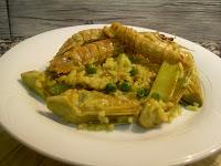 Arroz con galeras y alcachofas