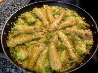 Arroz con galeras y alcachofas