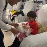 Ayudemos al Prójimo y Universidad Politécnica entregan juguetes a niños con cáncer