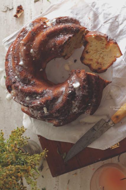 Bundt de pomelo y queso