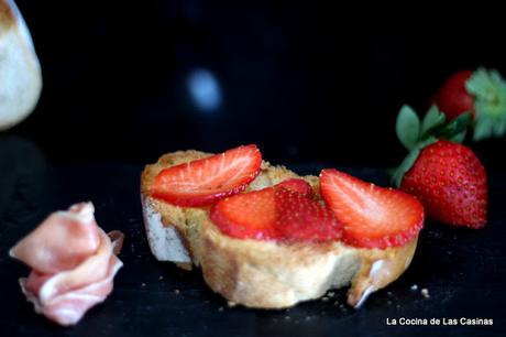 Tosta de Bonito del Norte, Fresa y Jamón