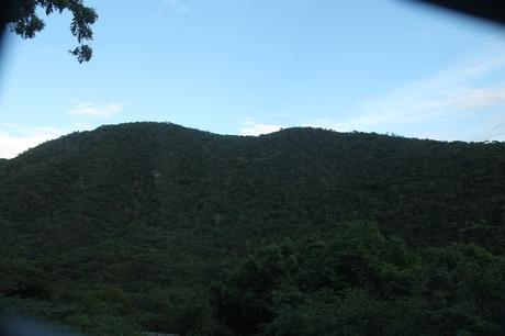 Neiba,en el rejuego de sus encantos con el acento que deja la lluvia.