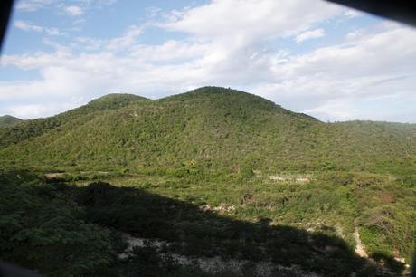 Neiba,en el rejuego de sus encantos con el acento que deja la lluvia.