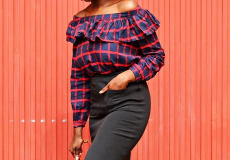 IN LOVE WITH OFF SHOULDERS CLOTHES