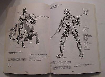 The Compendium Of Weapons, Armor & Castles, de Palladium Books The Compendium Of Weapons, Armor & Castles, de Palladium Books