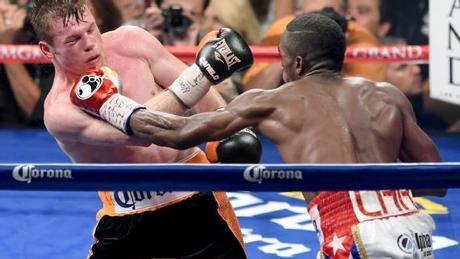 Debilidades y Ventajas de Canelo Álvarez