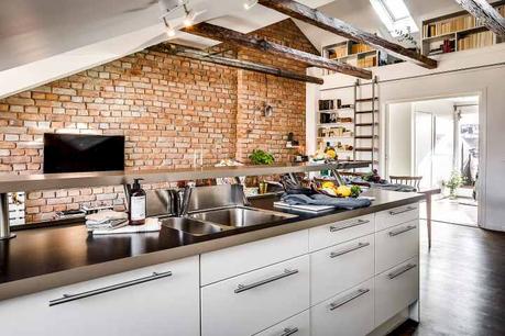 suelo de madera oscura estilo nórdico decoración interiores decoración atico blog decoración nórdica 