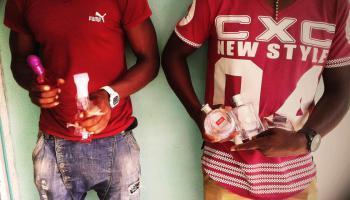 VIDEO: Perfumes reenvasados populares en Cuba por su bajo costo