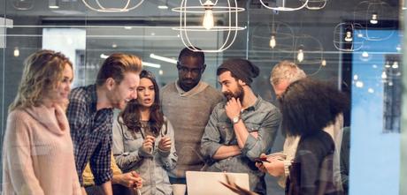 Los jóvenes y las empresas: una relación que se dio vuelta (las compañías obligadas al cambio)