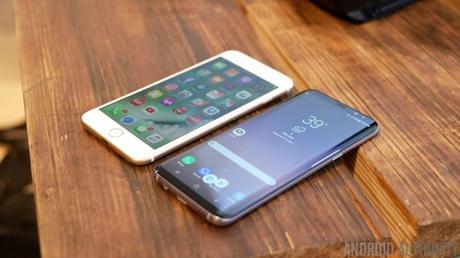 Comparativa del Samsung Galaxy S8 Plus y el iPhone 7 Plus