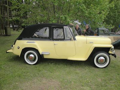 Jeepster de la Willys-Overland