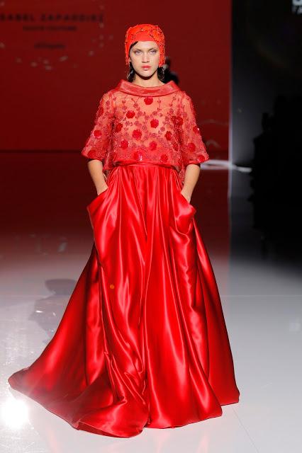 Isabel Zapardiez nos invitar a viajar a un Japón lleno de emociones con su nueva colección para novias 2018