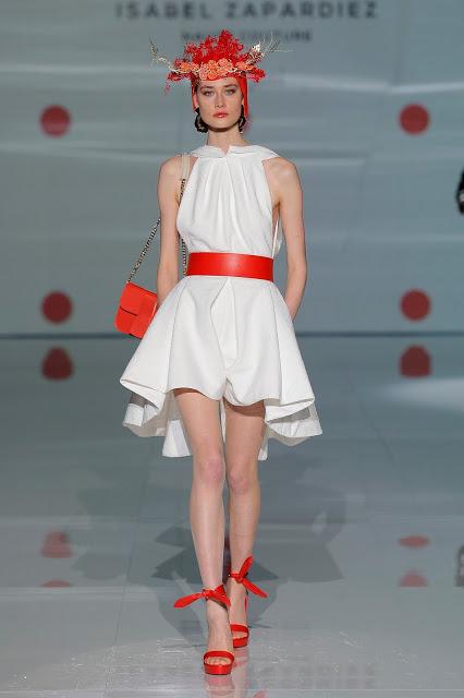 Isabel Zapardiez nos invitar a viajar a un Japón lleno de emociones con su nueva colección para novias 2018