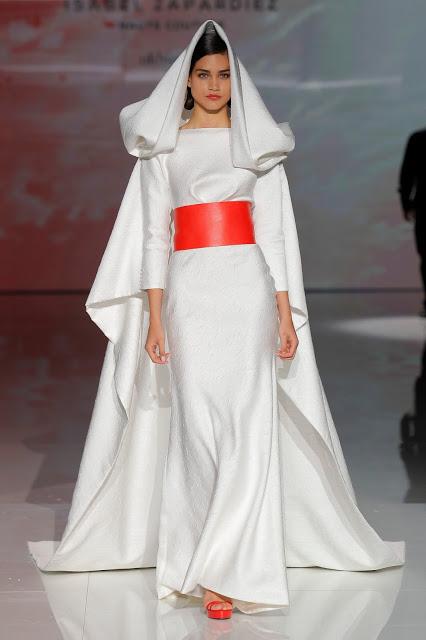 Isabel Zapardiez nos invitar a viajar a un Japón lleno de emociones con su nueva colección para novias 2018