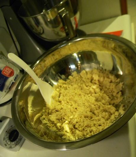 Mini hojaldres rellenos de arequipe