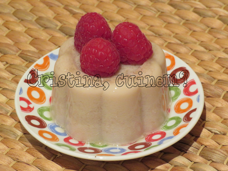 BUDINO AL LATTE DI MANDORLE - RETO DULCE CRI: PUGLIA