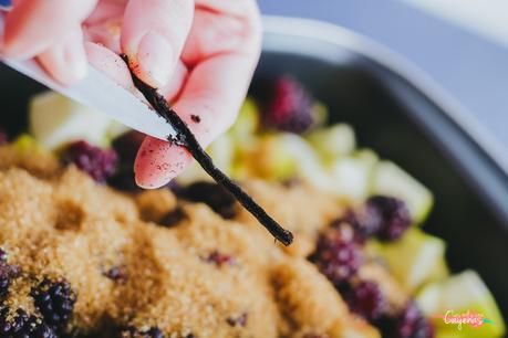 Crumble de manzanas y moras