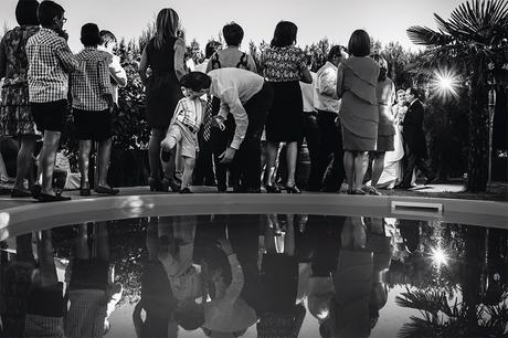 reflejo-piscina-primer-baile-fotografia-boda-teruel