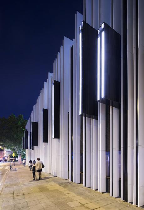 ARQUITECTURA PARA CENTROS EDUCATIVOS Y CULTURALES