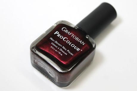 ESMALTES DE UÑAS GRAFTOBIAN | opinión y review pintauñas graftobian reviw y opinión