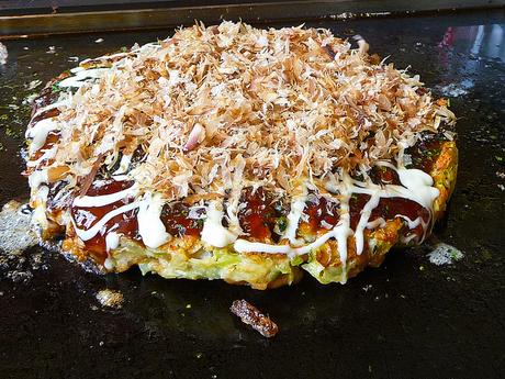 Okonomiyaki, un delicioso plato japonés