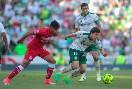 Santos empata 2-2 con Toluca y se medirán en liguilla