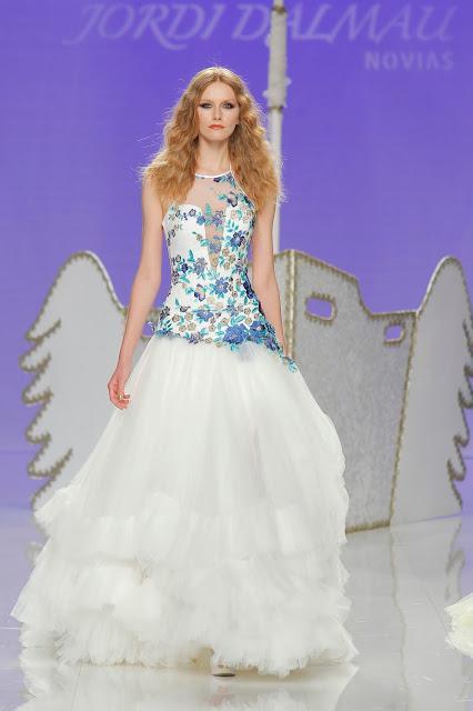 Jordi Dalmau vuelve a cautivarnos con Erfia: su colección 2018 de vestidos de novia en la Barcelona Bridal Fashion Week