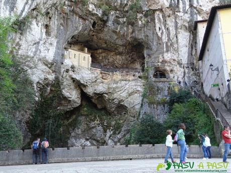 Cueva de Covadonga