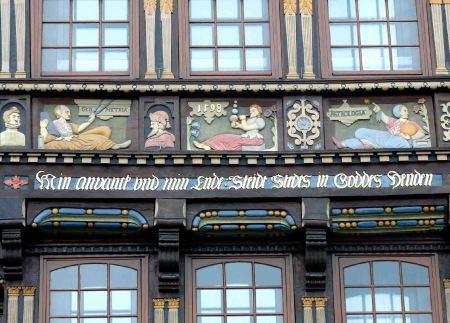 Alegorías matemáticas en la Casa Storre de Hildesheim