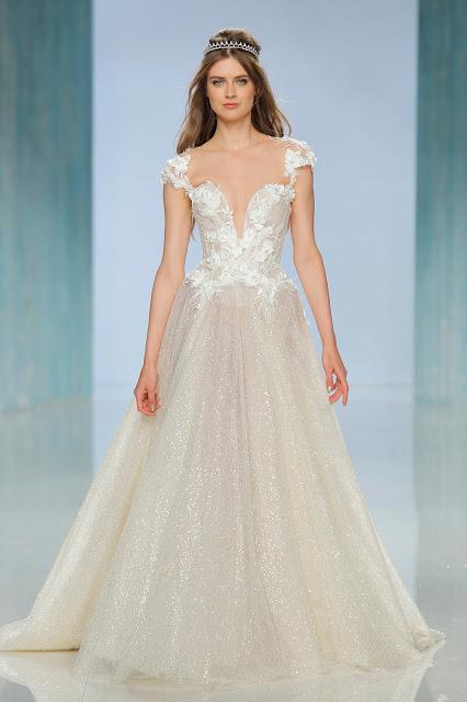 Galia Lahav con su colección Victorian Affinity consigue la máxima expresión del lujo en vestidos de novia visto en la Barcelona Bridal Week