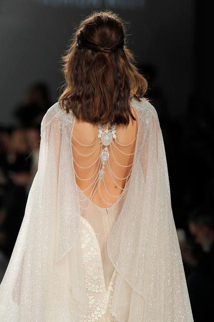 Galia Lahav con su colección Victorian Affinity consigue la máxima expresión del lujo en vestidos de novia visto en la Barcelona Bridal Week