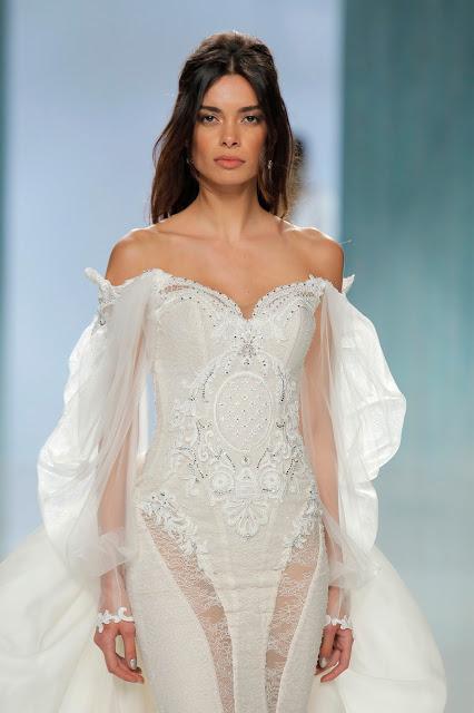Galia Lahav con su colección Victorian Affinity consigue la máxima expresión del lujo en vestidos de novia visto en la Barcelona Bridal Week