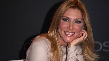 Maite Delgado (@DelgadoMaite)  se dirige al Gobierno Nacional y pide paz para #Venezuela