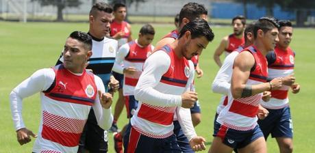 Alanís asegura que Chivas llegará bien a la liguilla