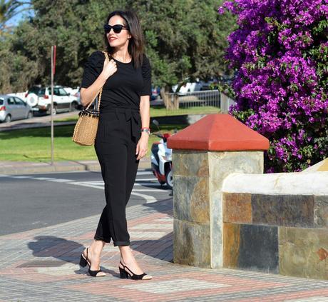 total-black-look-daily-looks