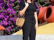Total black outfit