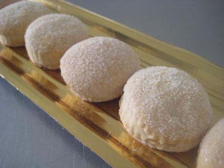 MANTECADOS HOJALDRADOS DE MASA DE PAN