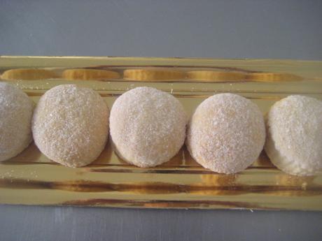 MANTECADOS HOJALDRADOS DE MASA DE PAN